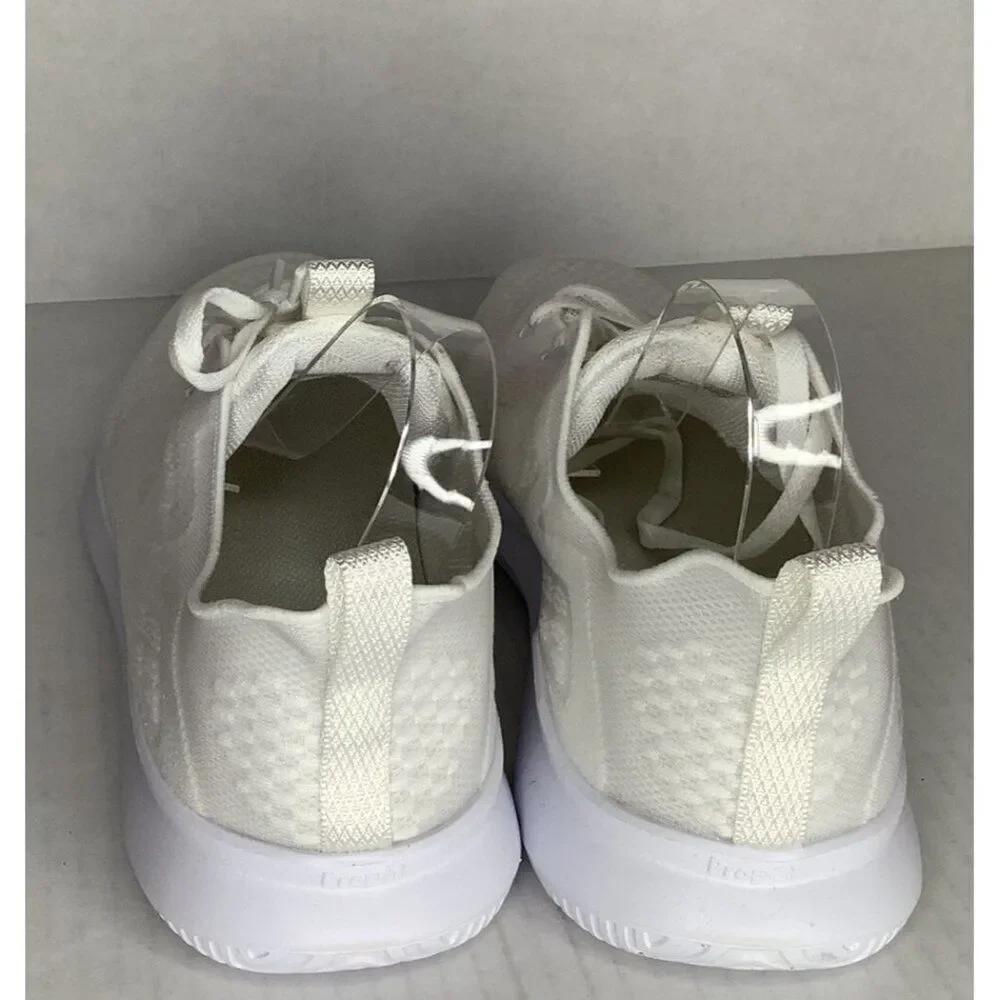 Propet Travelbound women's 12 4E spright white sneakers